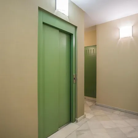 Apartment Palau De La Musica 2 *