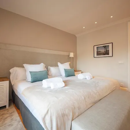 Atico Duplex Con Cinco Apartment
