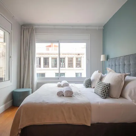 Atico Duplex Con Cinco * Barcelona