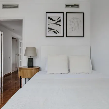 Apartment Blueground Pedralbes Pool Garden Ac Bcn-175