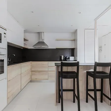 Blueground Pedralbes Pool Garden Ac Bcn-175 Apartment