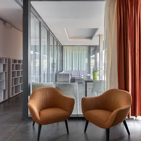 Cosmo Sants Διαμέρισμα