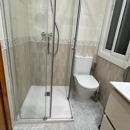 Madrazo בית הארחה 2*