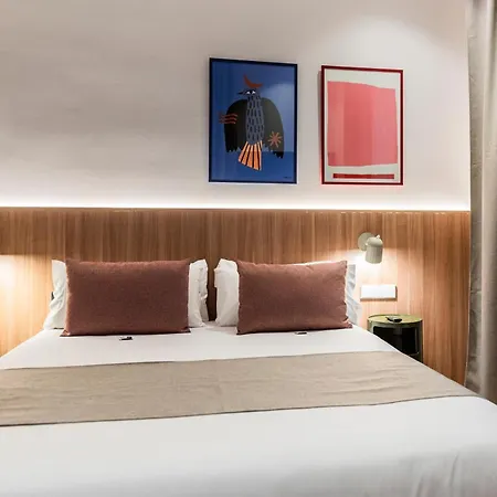 Hotell California 3*