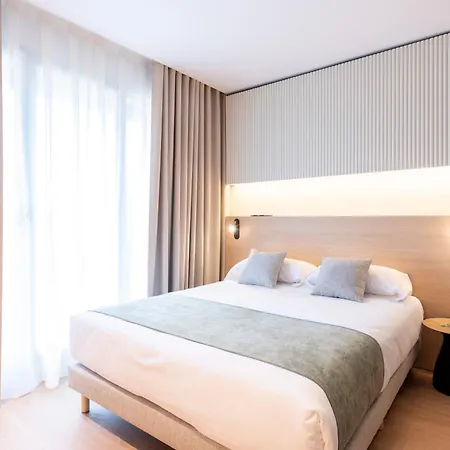 Atenea Calabria 3* Barcellona
