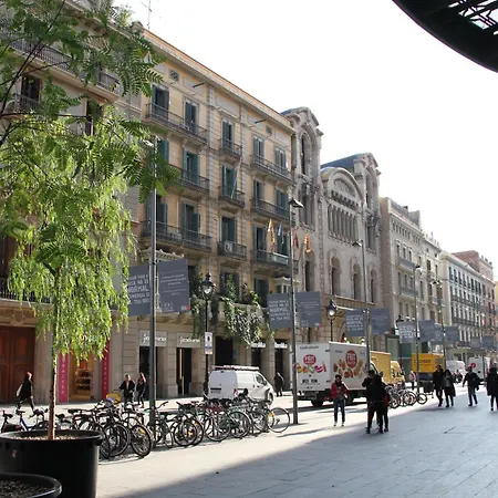 Apartment Ramblas Plaza Catalunya -wi-fi 300 Mbps Barcelona