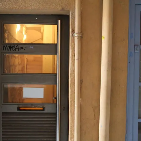 Ramblas Plaza Catalunya -wi-fi 300 Mbps Apartment *