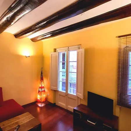 Ramblas Plaza Catalunya -wi-fi 300 Mbps Apartment *