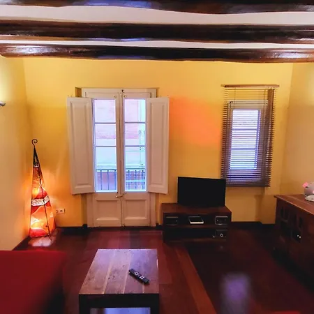 Apartment Ramblas Plaza Catalunya -wi-fi 300 Mbps
