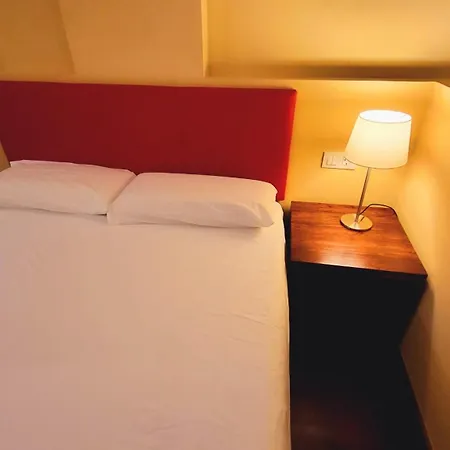 Apartment Ramblas Plaza Catalunya -wi-fi 300 Mbps Barcelona