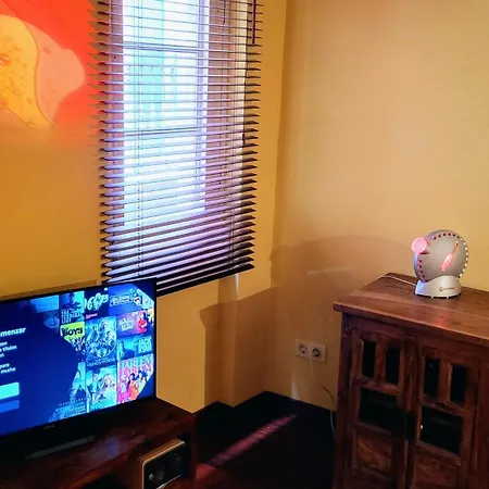 Ramblas Plaza Catalunya -wi-fi 300 Mbps Apartment *