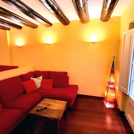 Apartment Ramblas Plaza Catalunya -wi-fi 300 Mbps