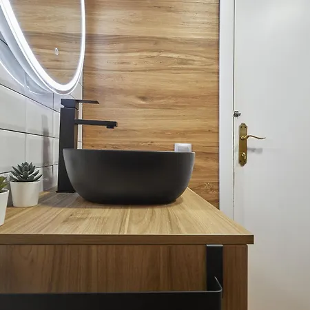 Bbarcelona Mallorca Flats * Barcelona
