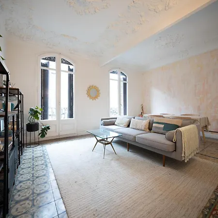 Stylish Retreat In Catalonia *
