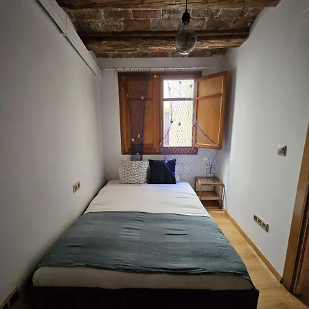 Apartment Flat With 2 And Private Terrace Min 32 Days