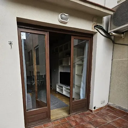 Apartment Flat With 2 And Private Terrace Min 32 Days