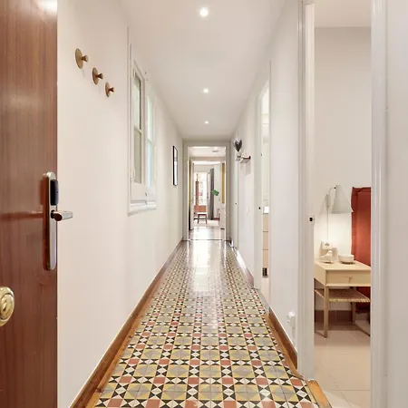 Apartment Verdaguer By