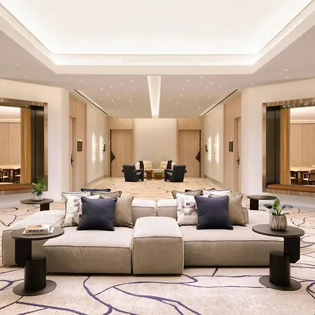 Arts Hotel