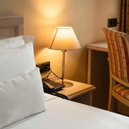Hotel Sunotel Aston 3*