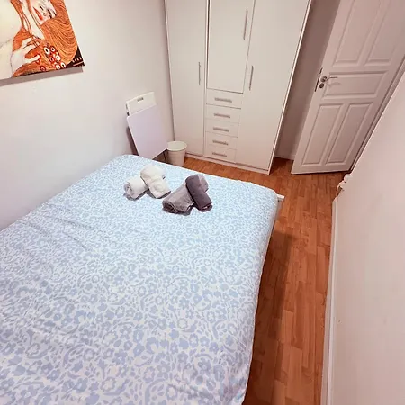 Apartment Stunning Flat For 6 People 3 Blocks From The Welcome Breakfast Barcelona