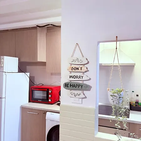 Stunning Flat For 6 People 3 Blocks From The Welcome Breakfast