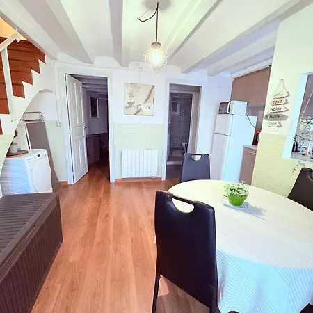 Stunning Flat For 6 People 3 Blocks From The Welcome Breakfast Appartement Barcelone