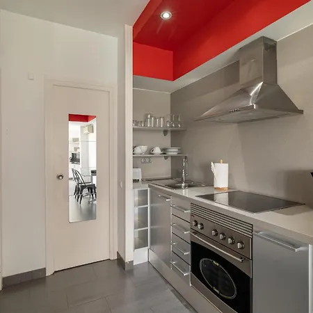 Elegant Close To Plaza De Espanya