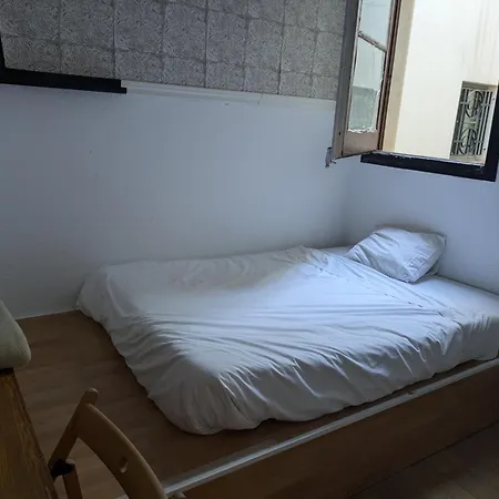 בית הארחה Casa De Barca ברצלונה