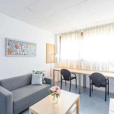 Residencia Universitaria Resa Lesseps *
