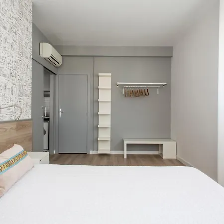 Residencia Universitaria Resa Lesseps Apartment *