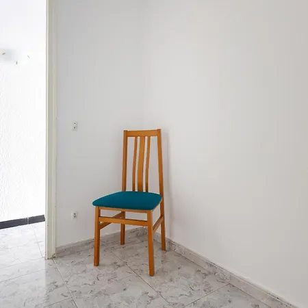 Apartment Besos - Bright Close To Congress & Port Sant Adria de Besos