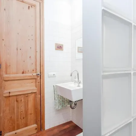 Apartment Comodo En Sagrada Familia *