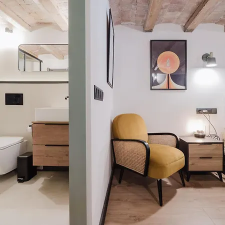 Luxury 2 Story Near Passeig De Gracia * Barcelona