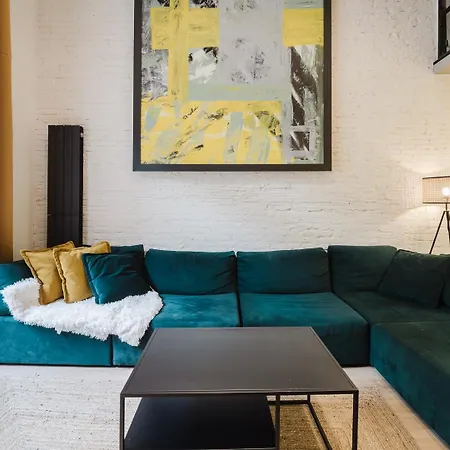 Luxury 2 Story Near Passeig De Gracia Apartment Barcelona
