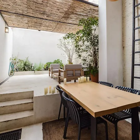 Luxury 2 Story Near Passeig De Gracia Apartment *
