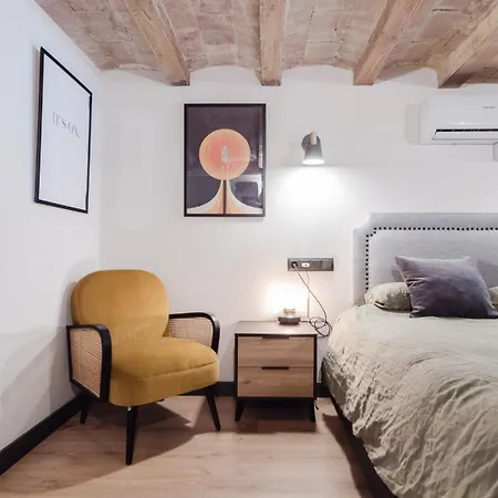 Apartment Luxury 2 Story Near Passeig De Gracia Barcelona