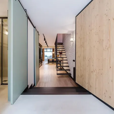 Luxury 2 Story Near Passeig De Gracia Barcelona