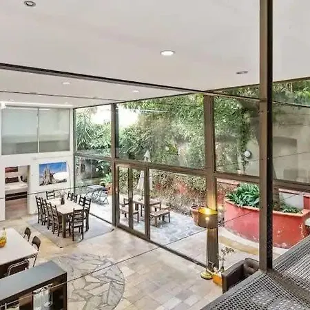 Huge Duplex With Private Garden Next To Ramblas Apartment Barcelona