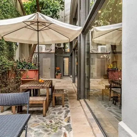 Huge Duplex With Private Garden Next To Ramblas *