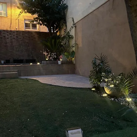 Lägenhet Casa Gracia Con Jardin *