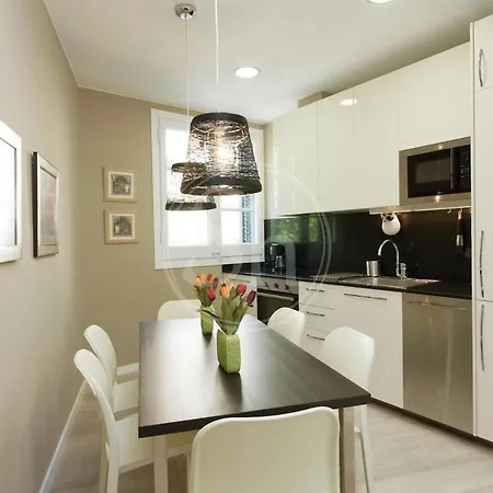 Hermoso Junto A La Sagrada Familia Apartment Barcelona