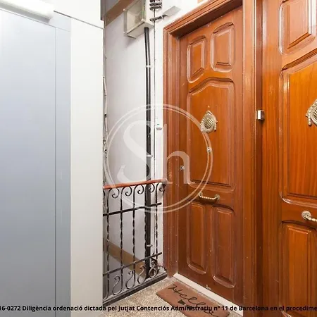 Cozy Near Sagrada Familia * Barcelona