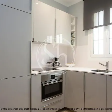 Cozy Near Sagrada Familia Apartment Barcelona