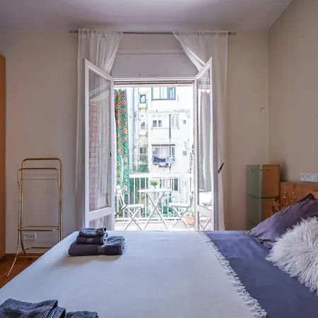 Apartment Cozy Flat In Poble Sec *