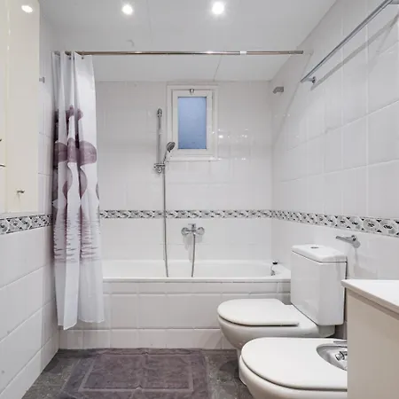 Cozy Flat In Poble Sec Barcelona