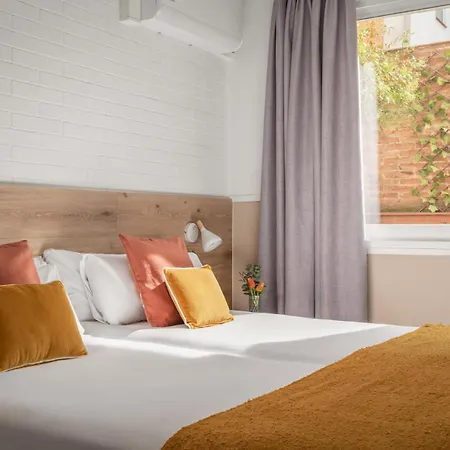 Hotel Bypillow House