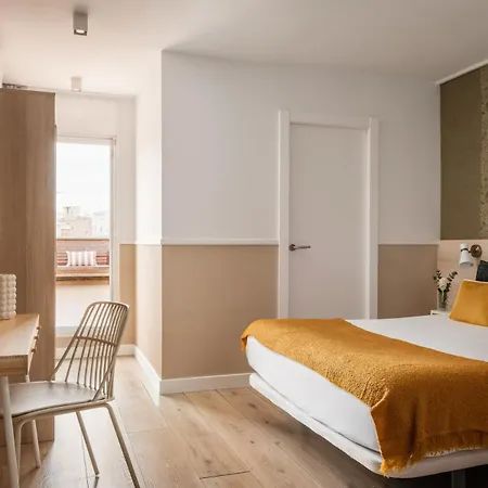 Hotel Bypillow House *