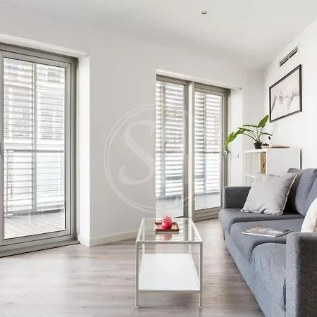 Apartament Beachfront With Terrace *