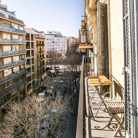 41nap1102- Beautiful Near Sagrada Famili
