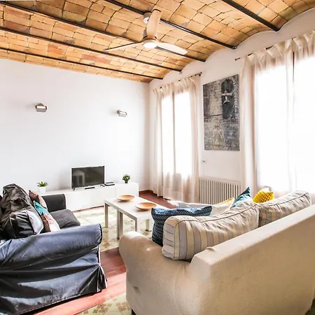 41nap1102- Beautiful Near Sagrada Famili Barcelona
